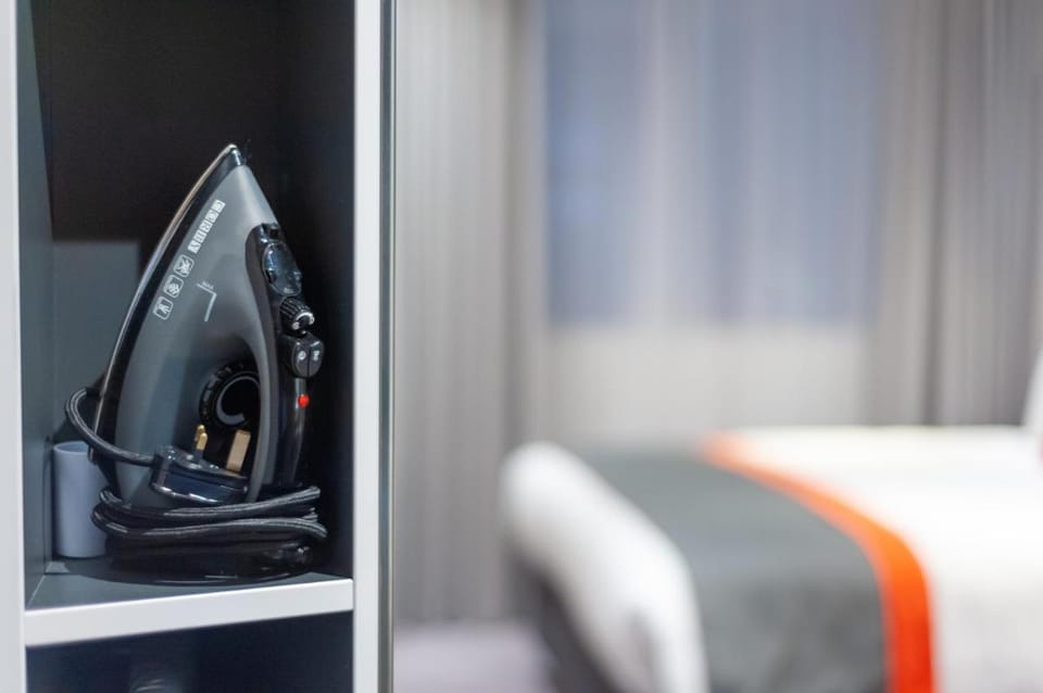 Holiday Inn Express - London Heathrow T4 By IHG Hotel in London Borough of Hounslow