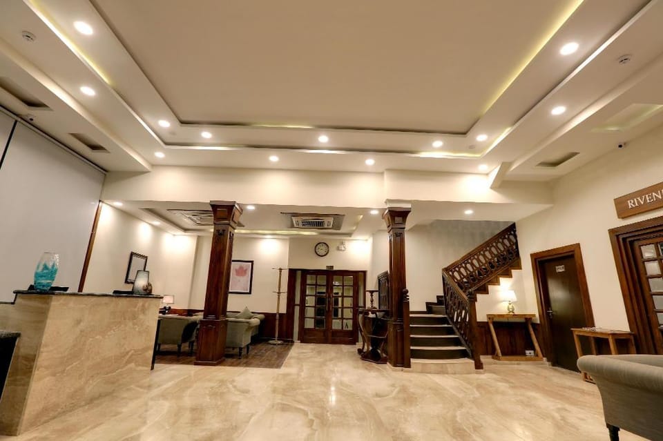 The Chinar Resort & Spa, Pahalgam Hotel in Punjab