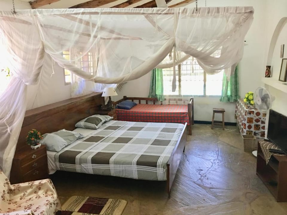 Tradewinds Lodge Lodge in Diani Beach