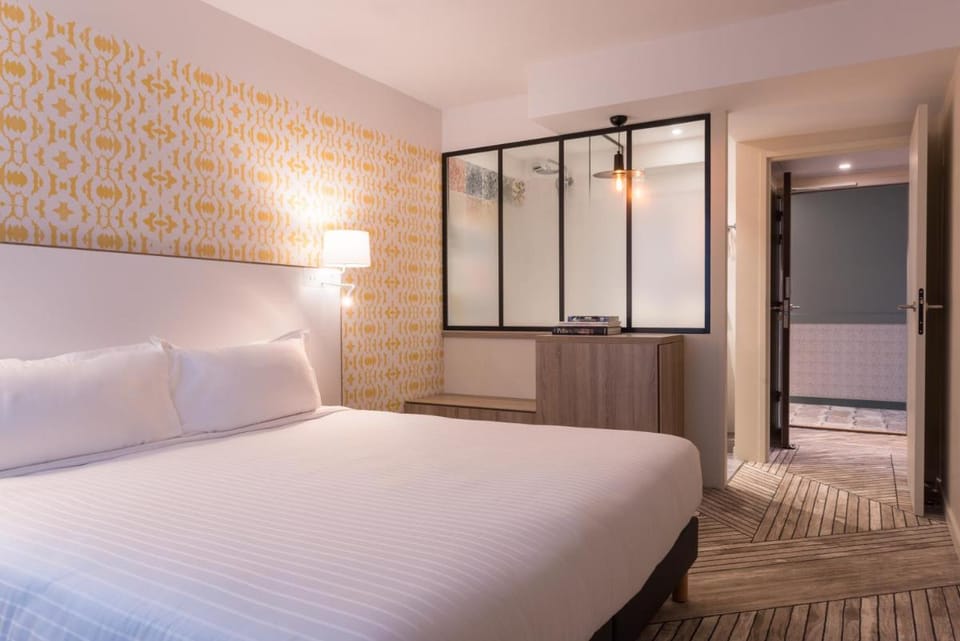 The Originals Boutique, Hotel Maison Montmartre, Paris Hotel in Paris