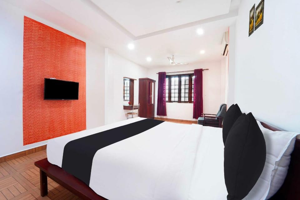Hotel O Kaloor Metro Station Hotel in Kochi