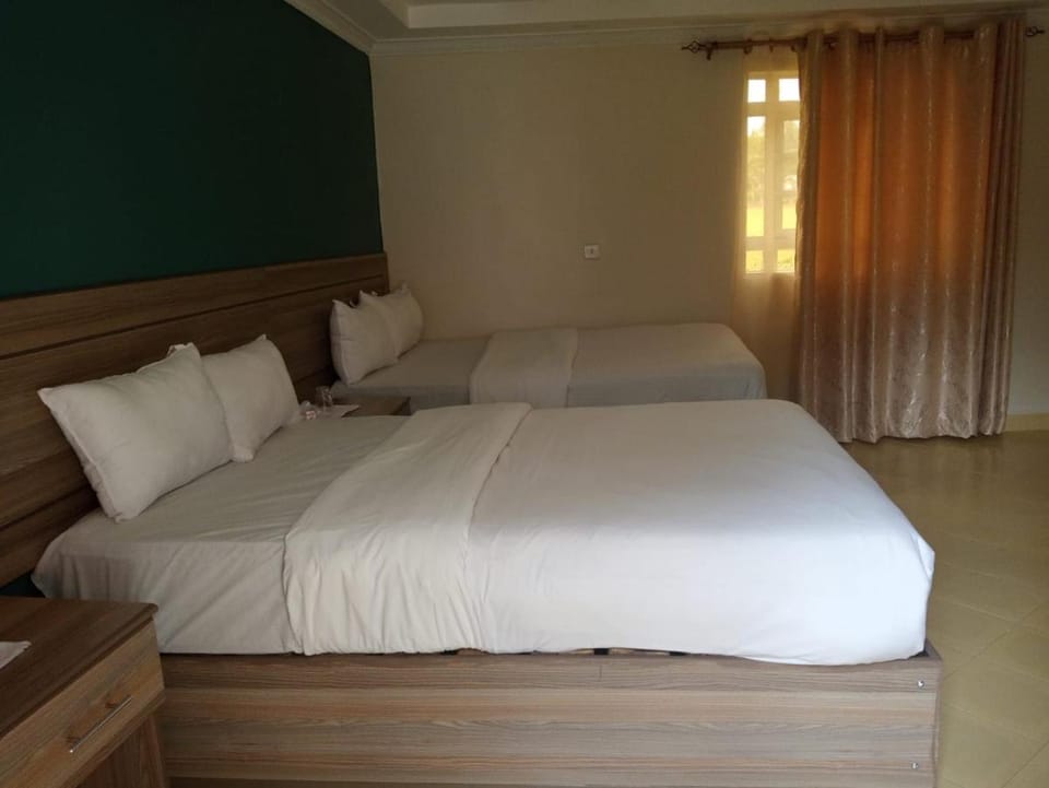 Brooks Lodge Lodge in Kenya