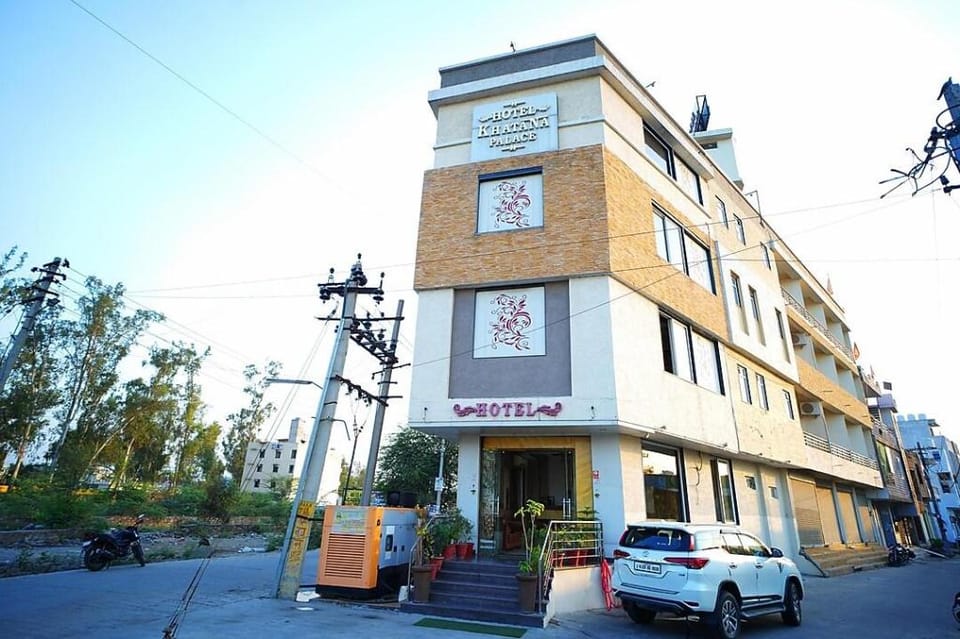 Hotel Khatana Palace Hotel in Rajasthan