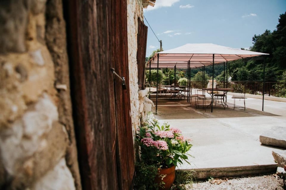 Le Moulin Camoula Bed and Breakfast in Vence