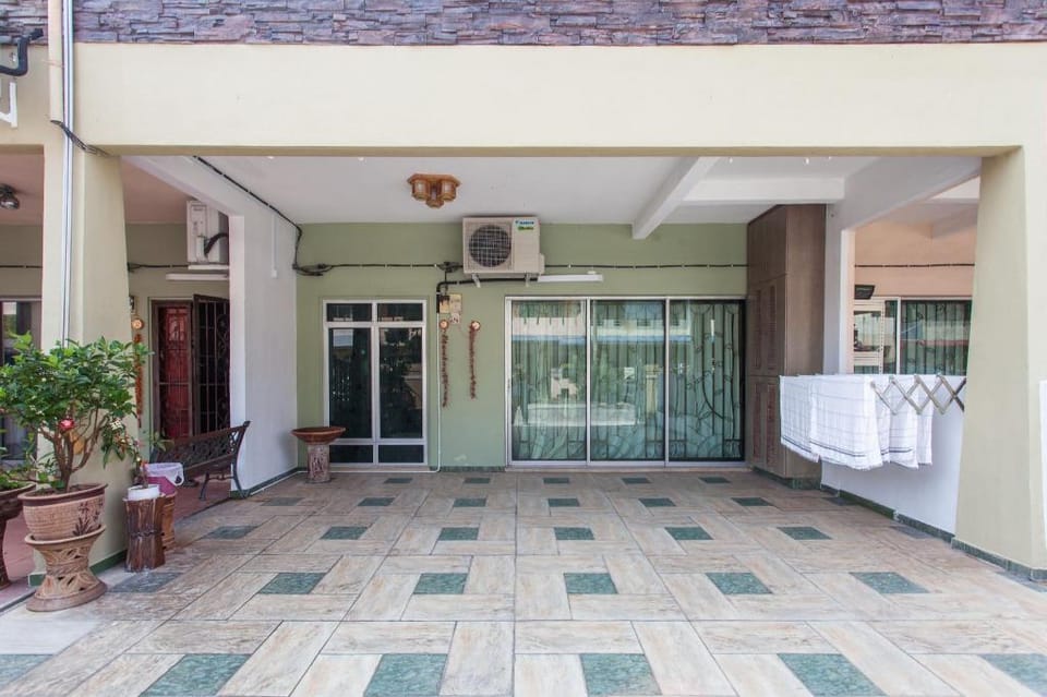 Best Value  Homestay Neareast@Lost World Of Tambun Vacation rental in Ipoh