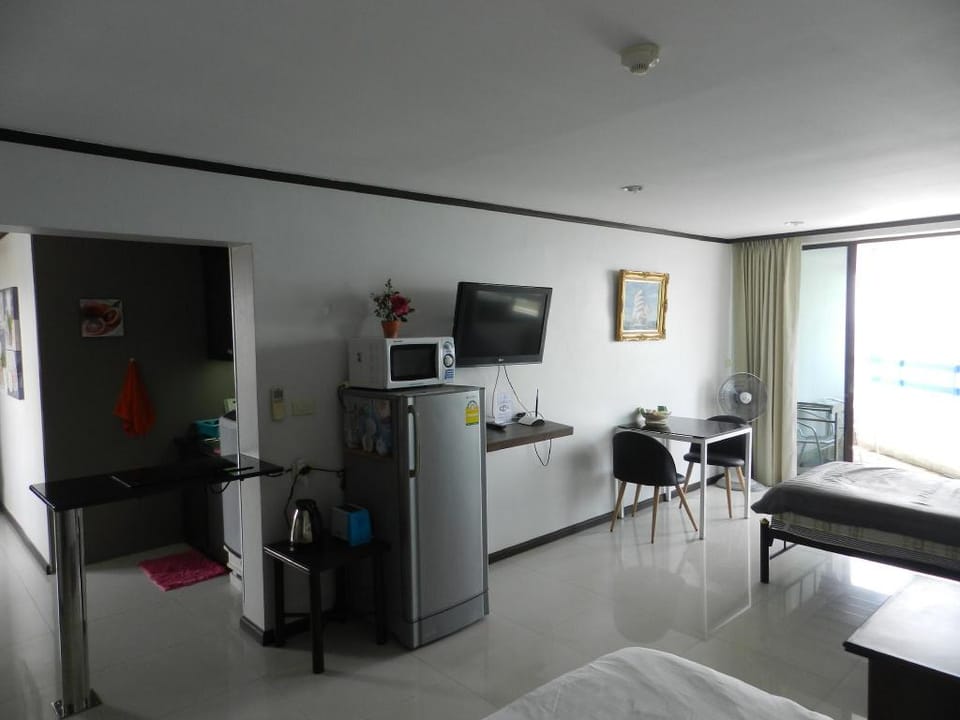 Jomtien PLAZA Condotel - Studio 23-11 Apartment in Pattaya City