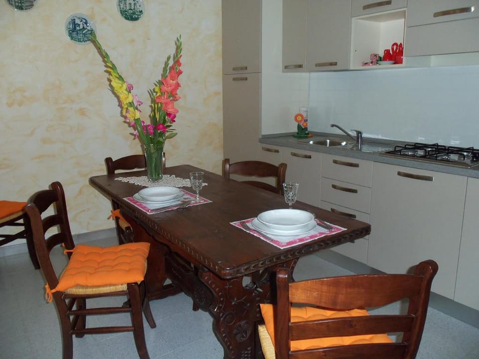 CASA DI CILIEGI - ANTICO CASALE IMMERSO IN THE GREEN OF MONFERRATO Vacation rental in Piedmont