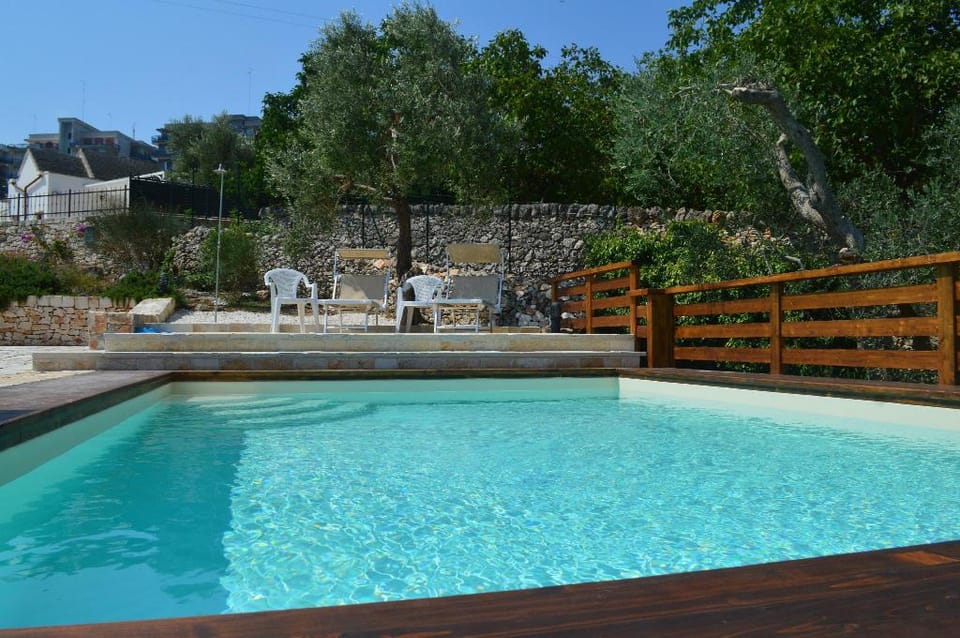  farm among olive trees w/ pool in Itria Valley Apartment in Martina Franca