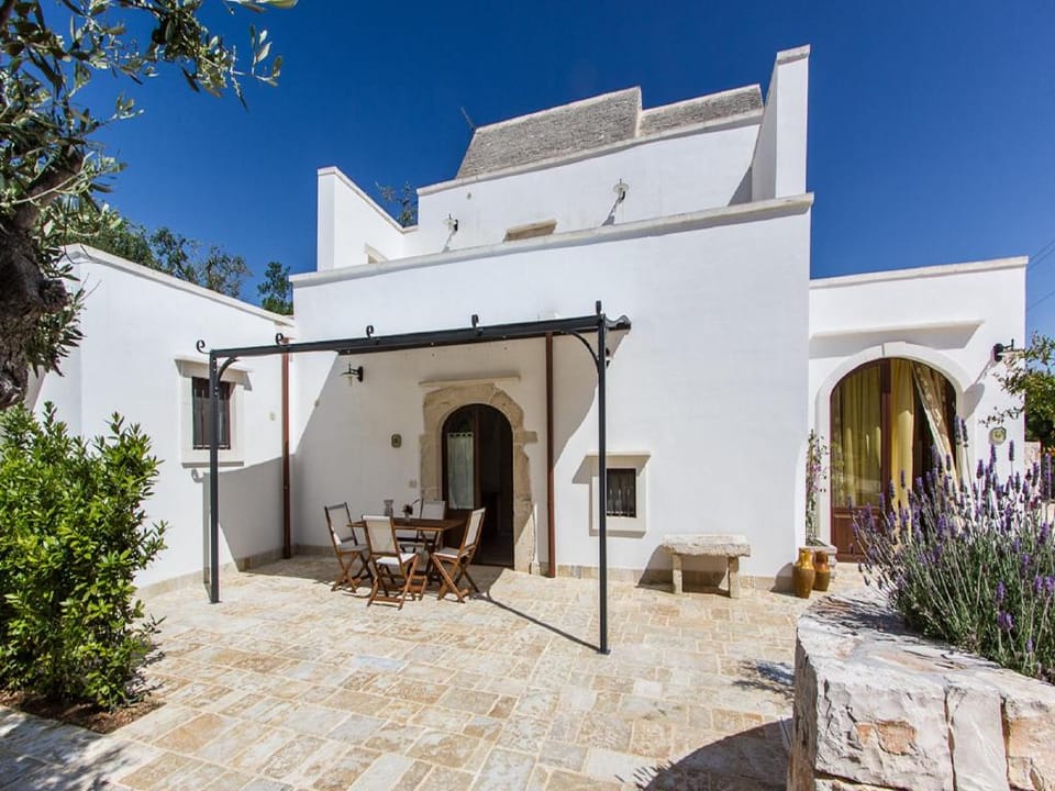  farm among olive trees w/ pool in Itria Valley Apartment in Martina Franca