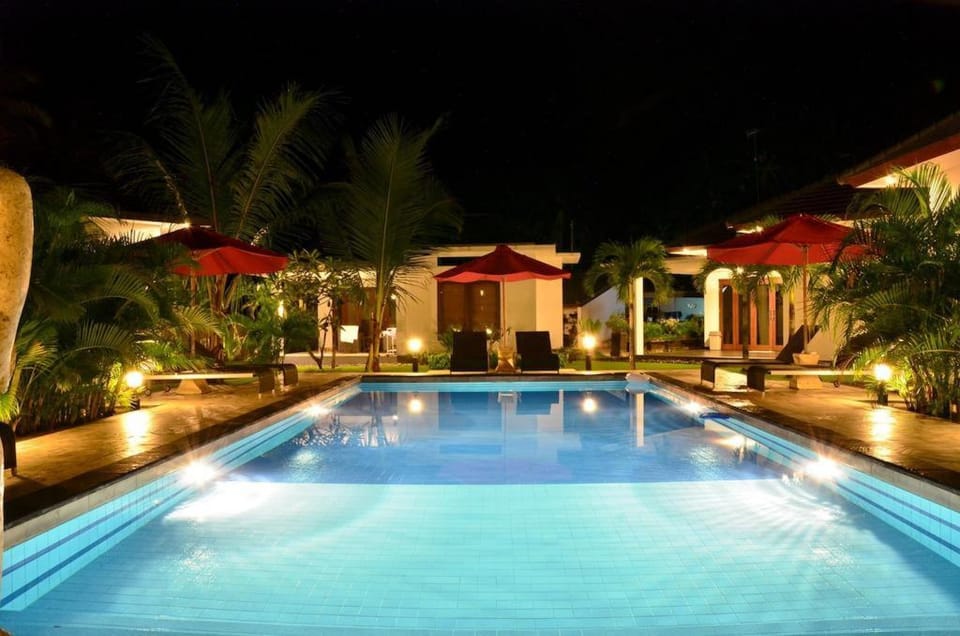 Villa Tujuh Villa in Batu Layar
