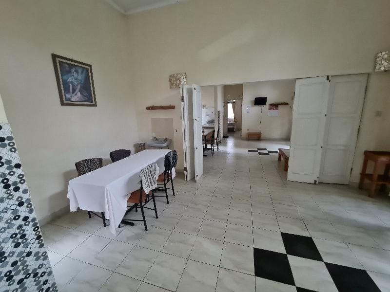 Villa Puncak 6 kamar kap. 20 org - Pondok Yedidah  Villa in Cisarua