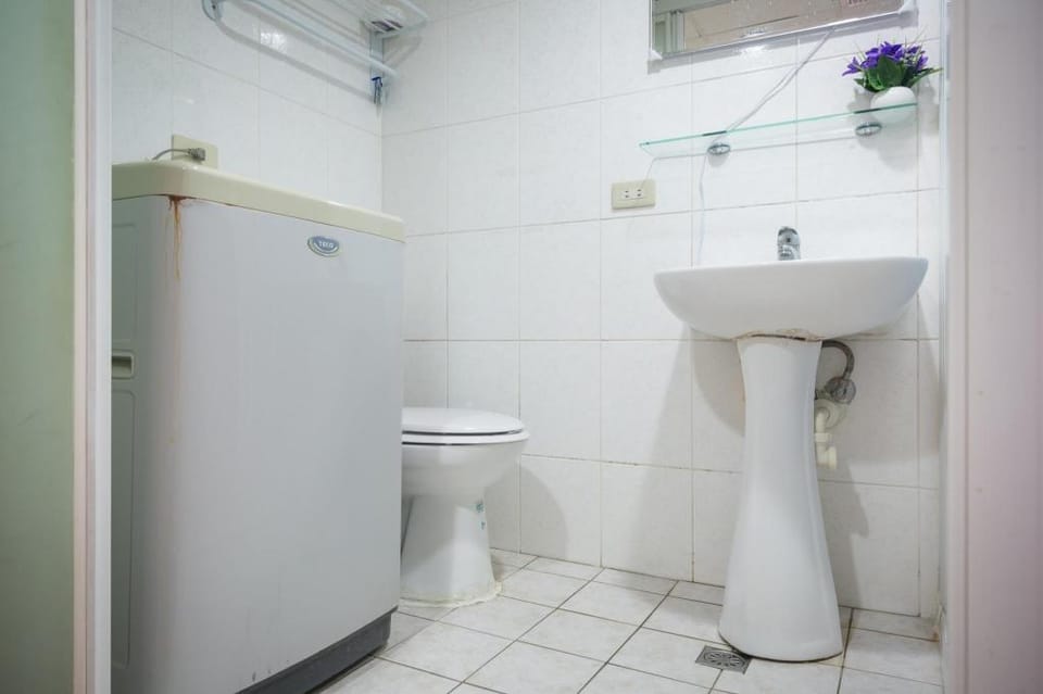 Ximending(Emei F)-Free Drop-off Service,lift Apartment in Taipei City