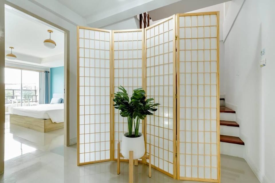 Turtle Rooms - Crab Room with Shared Bathroom Apartment in Phuket