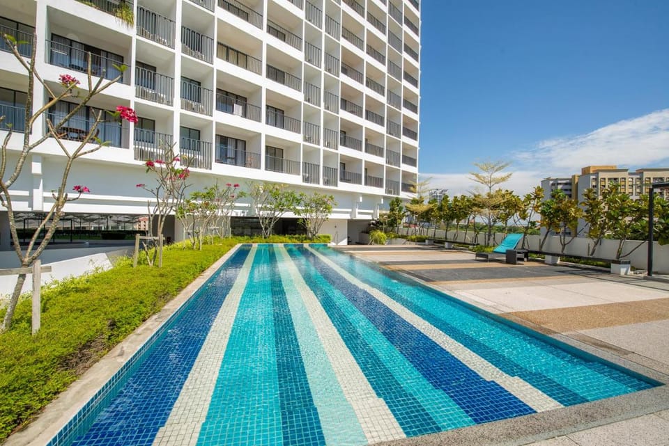 The Landmark Seaview Suite Home Apartment in Tanjung Bungah