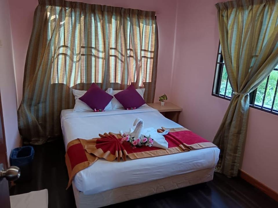 Meranti Homestay Hotel in Johor