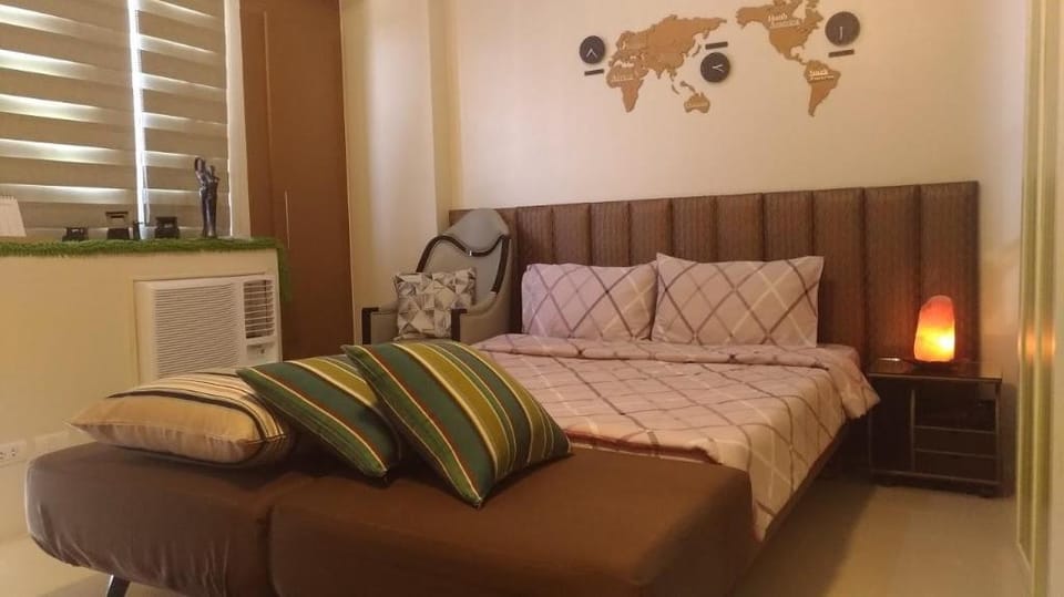 ONE PALM  TREE Classy Condotel  Across NAIA 3 Apartment in Pasay