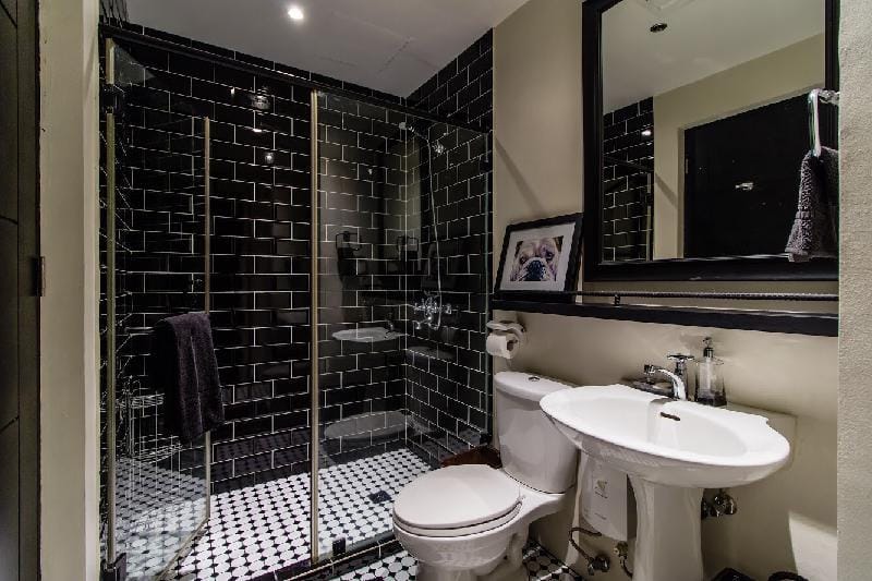 Dream Executive Vintage Suite with Office Apartment in Makati