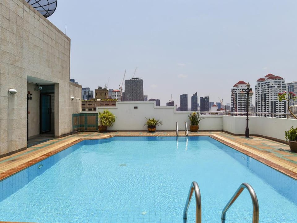 2 cozy bedroom in Thong Lo area Apartment in Bangkok