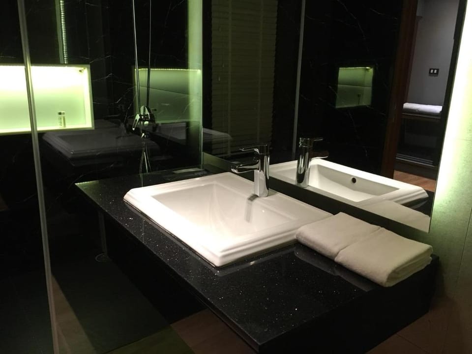 The Glory Gold Hotel Hotel in Laos