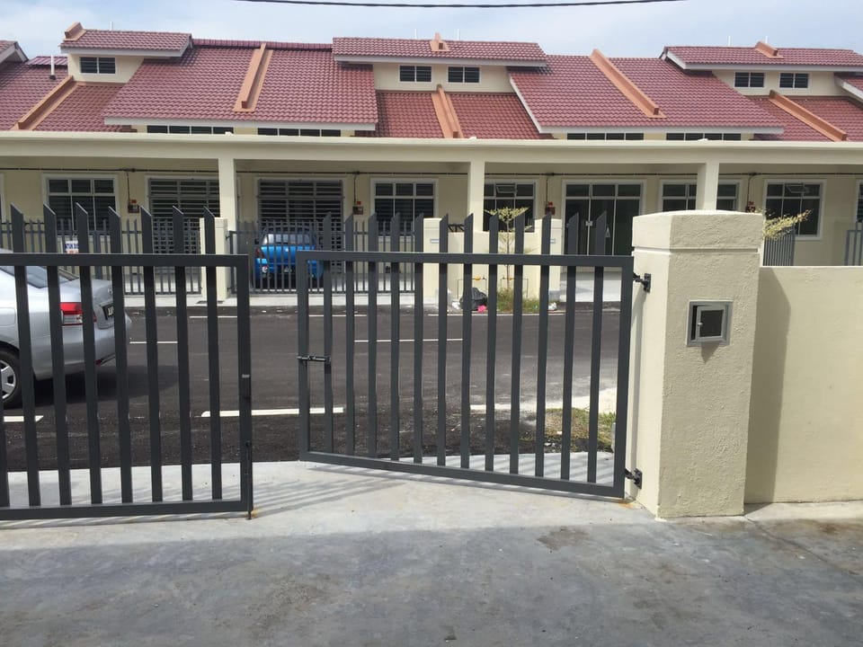 Louie Homestay Mersing Vacation rental in Mersing