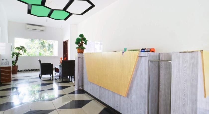 Habibah Syariah Hotel Bed and Breakfast in Jakarta