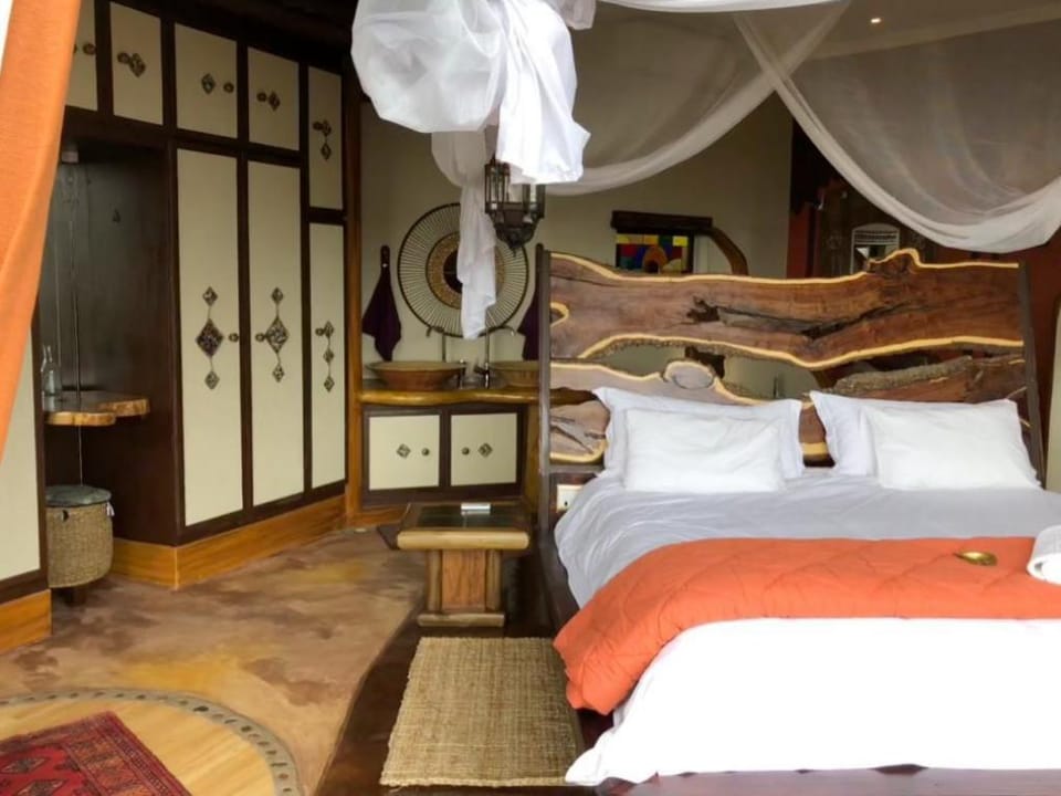 Leopards Rock Bush Boutique Vacation rental in South Africa
