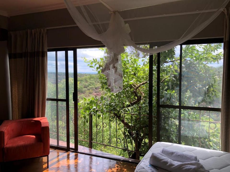 Leopards Rock Bush Boutique Vacation rental in South Africa