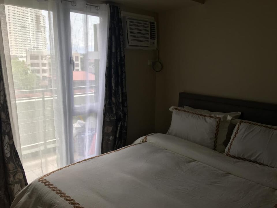 Centrio Tower Studio Unit  beside AYALA MALL -1-9 Apartment in Cagayan de Oro