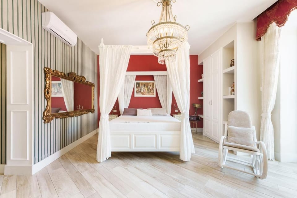 It's Room Naples Bed and Breakfast in Naples