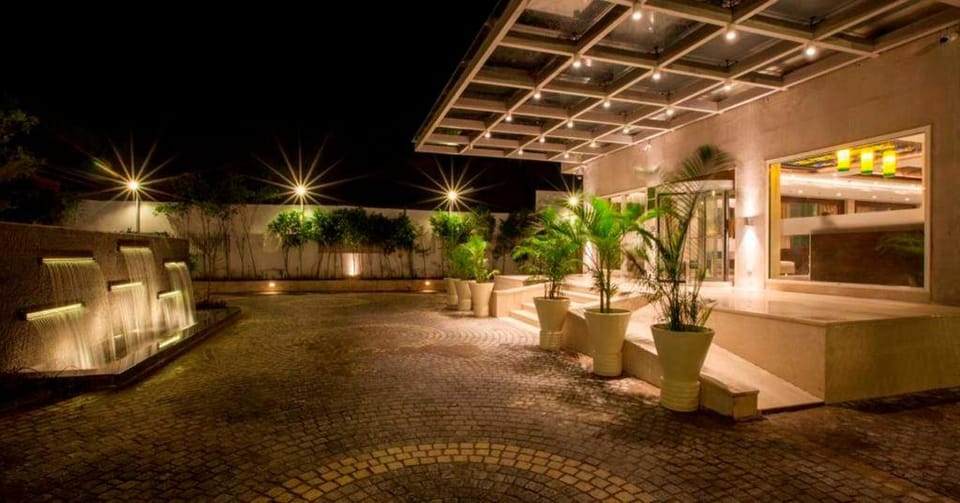 Lemon Tree Hotel Lucknow Hotel in Lucknow
