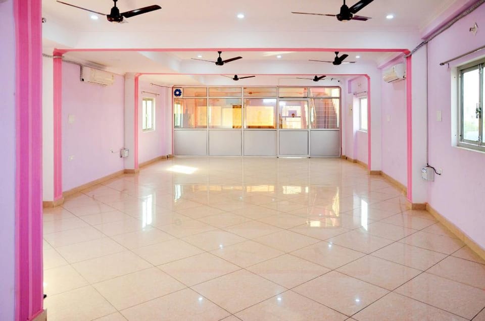 Hotel Parag Inn Hotel in Lucknow