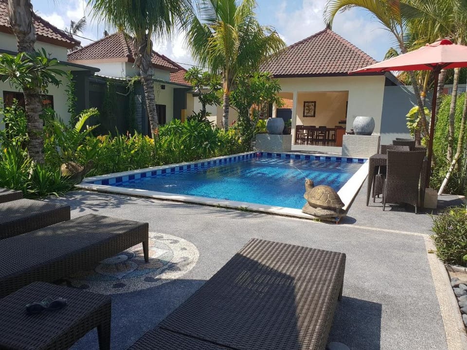palm bamboo hotel Hotel in Kuta Selatan