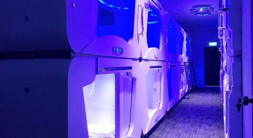 Atlantis Pods @ Little India Capsule hotel in Singapore