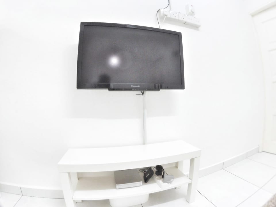 Puteh Guest House (Netflix available), Kertih Vacation rental in Terengganu, Malaysia
