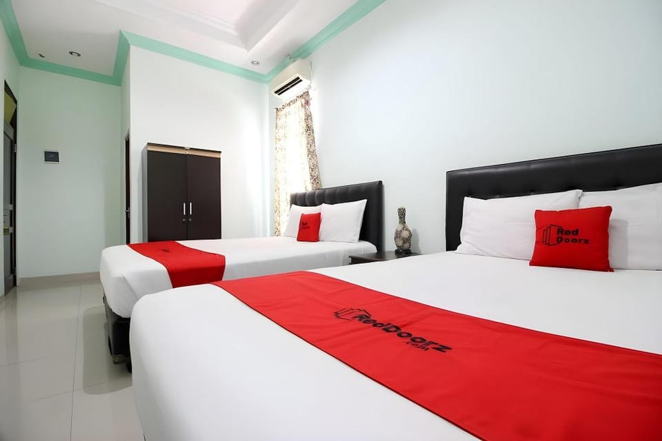 RedDoorz Plus @ Timoho Bed and Breakfast in Yogyakarta