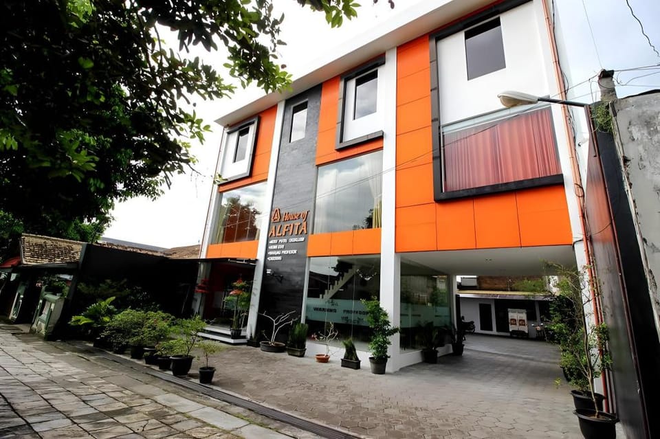 RedDoorz Plus @ Affandi Gejayan Hotel in Yogyakarta