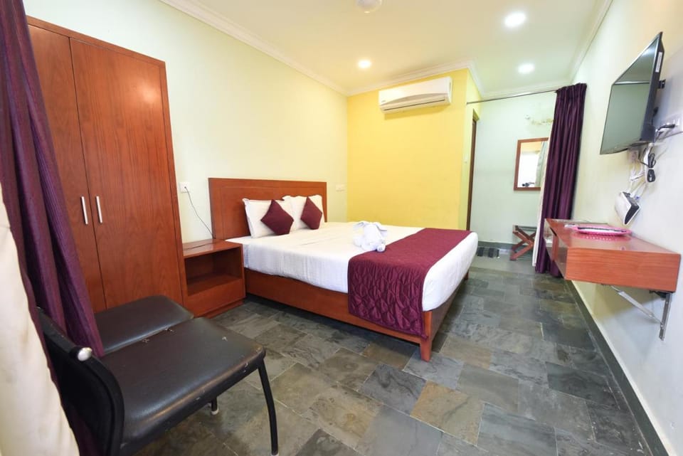 HOTEL King Park Hotel in Puducherry