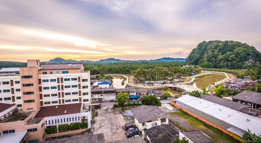 Sinkiat Thani Hotel Hotel in Thailand