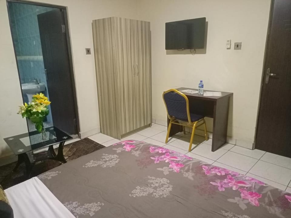 Villa Nuee Hotel & Suites Utako, Abuja Hotel in Abuja