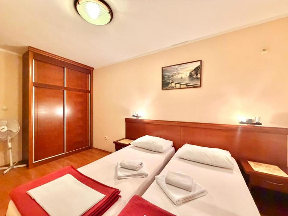 Beachfront Apartments Oaza 1 Bed and Breakfast in Budva Municipality