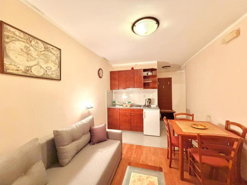 Beachfront Apartments Oaza 1 Bed and Breakfast in Budva Municipality