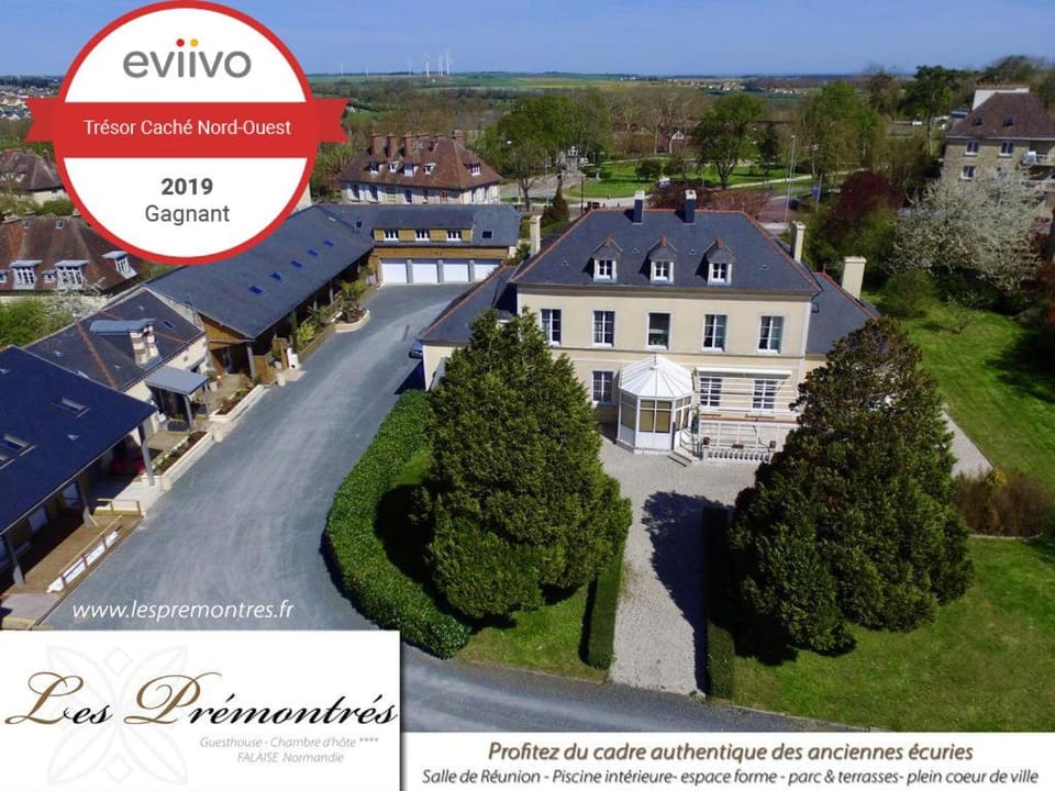 Les Prémontrés Bed and Breakfast in Normandy