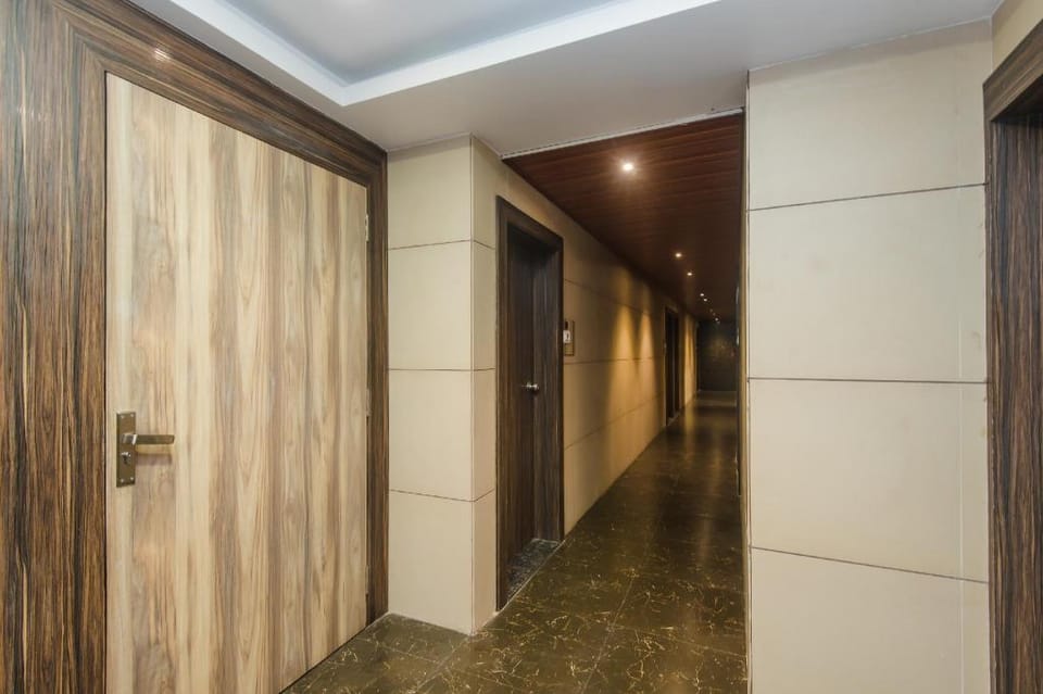 OYO 12894 Bunty Residency Hotel in Thane
