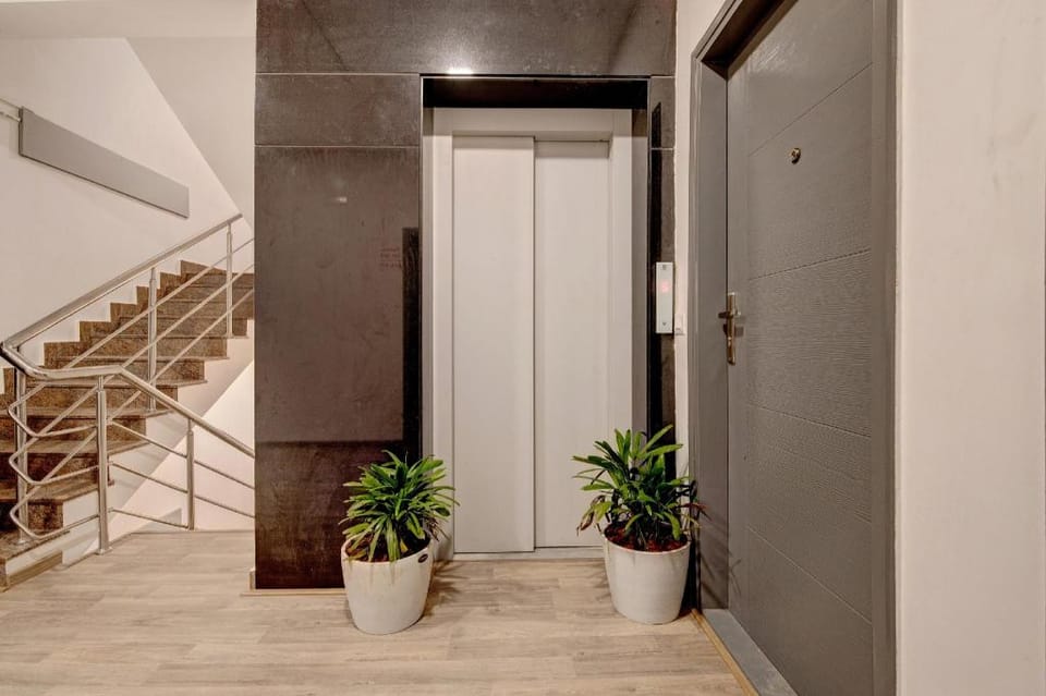 Super Townhouse Siri Residency Hotel in Bengaluru