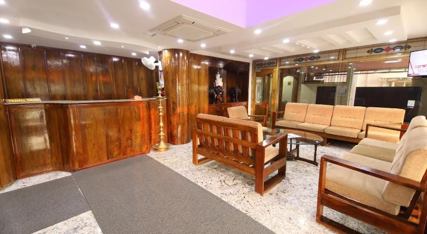 SRI GNANA VEDHA BEACH RESIDENCY Hotel in Tamil Nadu