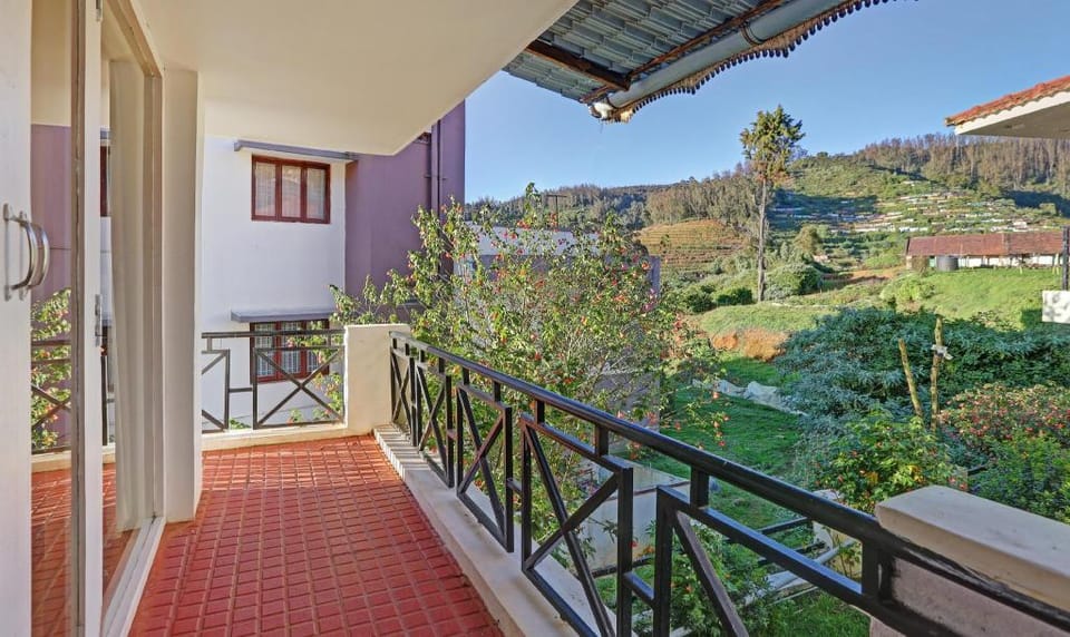 Itsy Hotels Twin Falls, 1.5 Km To Botanical Garden Hotel in Ooty
