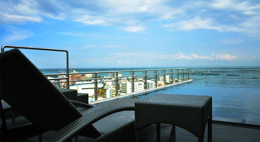 One Central Hotel & Suites Hotel in Lapu-Lapu City