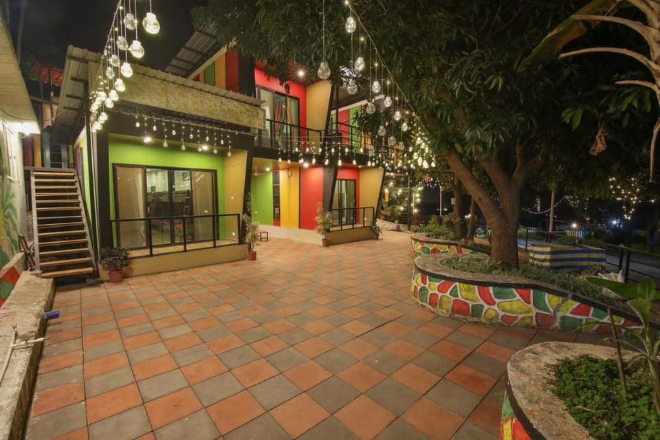The Bob house Hotel in Maharashtra
