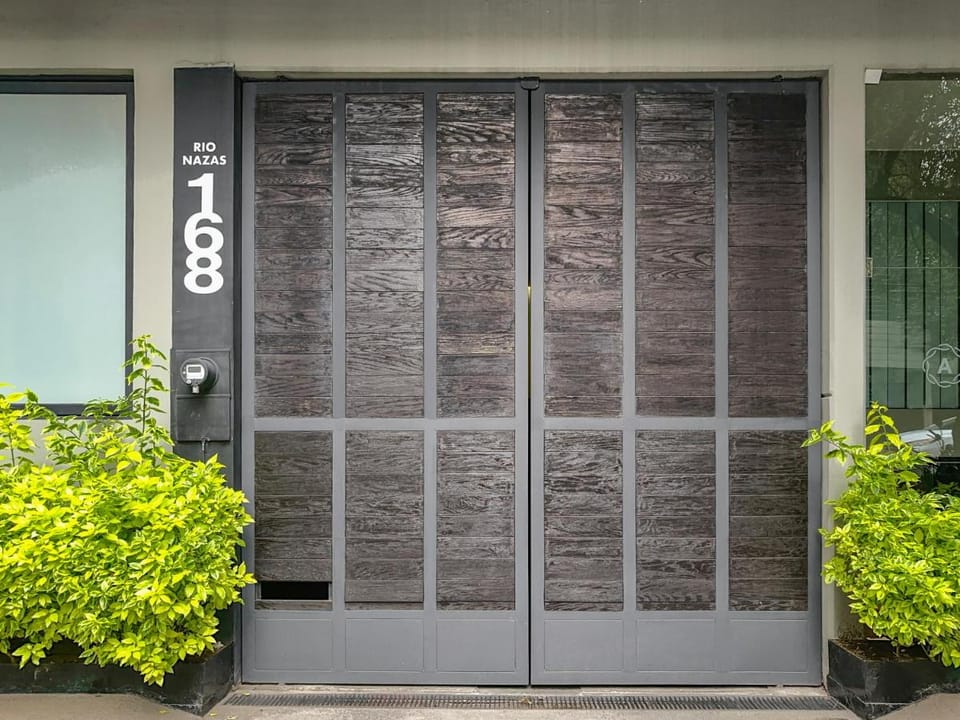 Armonik Suites Hotel in Mexico City