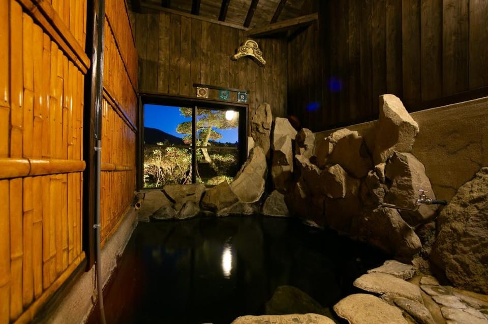 Yufuin Lamp no Yado Ryokan in Japan